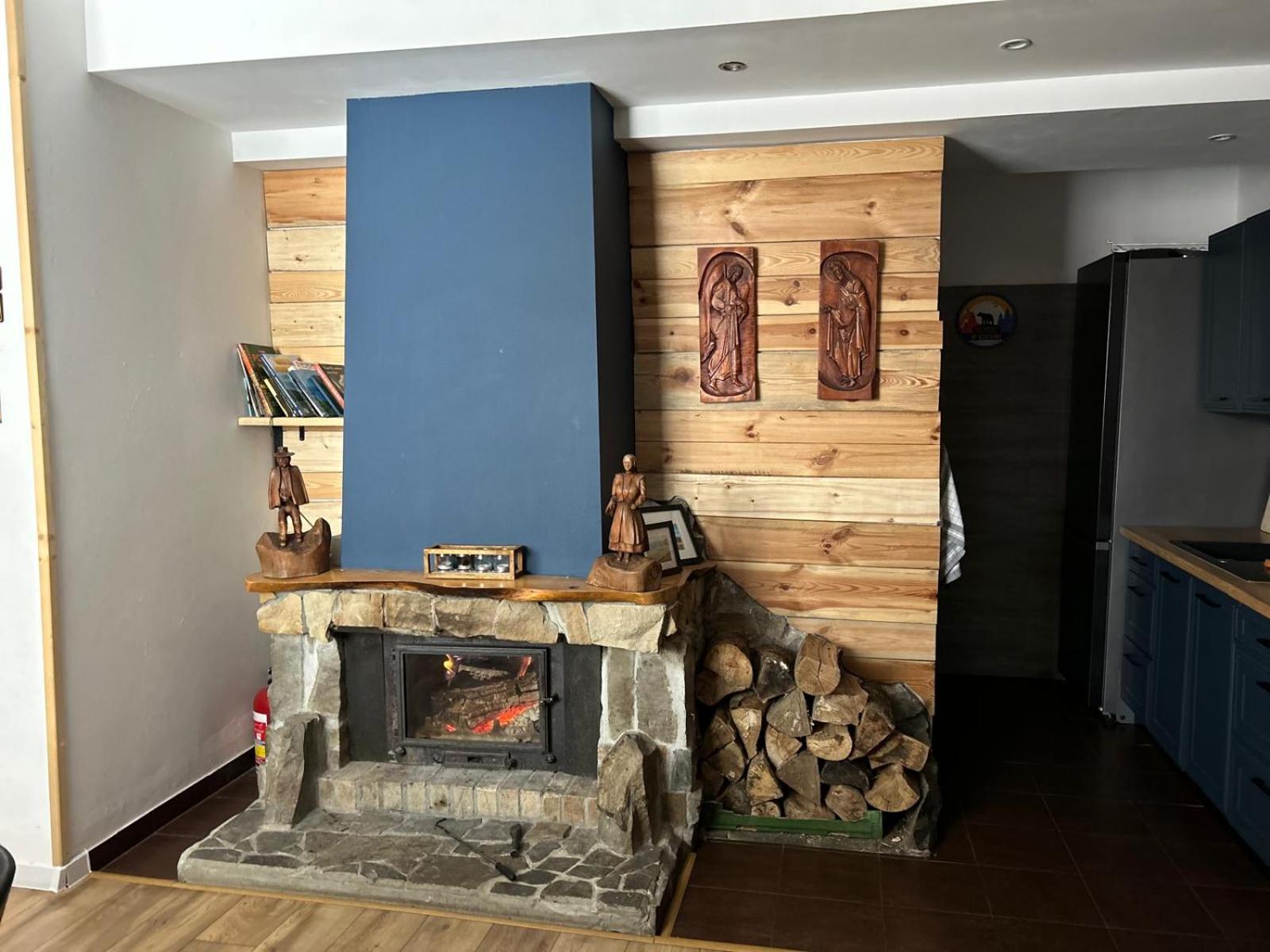 Poloninka Hotel Ustrzyki Górne Kültér fotó